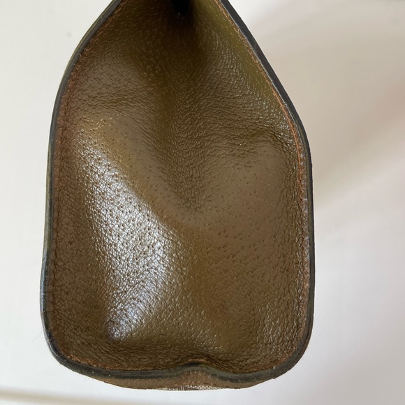 Authentic Gucci Vintage Clutch - Picture 5 of 14